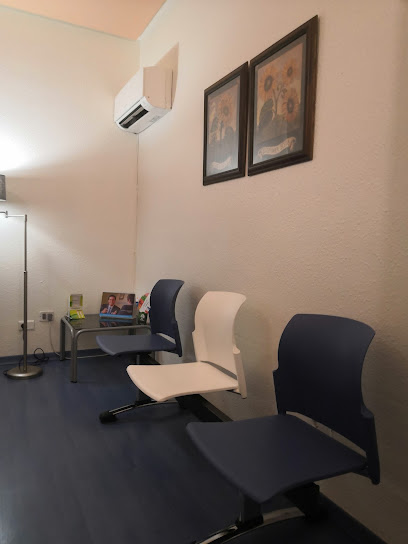 Coria - CLINICA DENTAL J.FERNANDEZ S.L. - Centro Dental