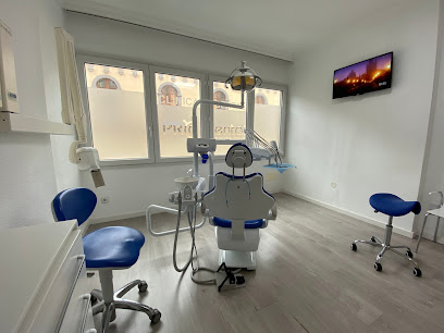 Santa Cruz de Tenerife - CLINICA DENTAL JUANA ABREU REYES - Centro Dental
