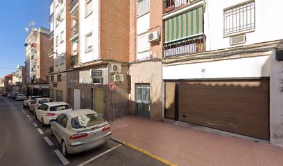 Linares - CLINICA DENTAL LA INFANTA, S.L.L. - Centro Dental