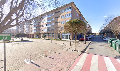 Zizur Nagusia - CLINICA DENTAL LOS OLMOS - Centro Dental