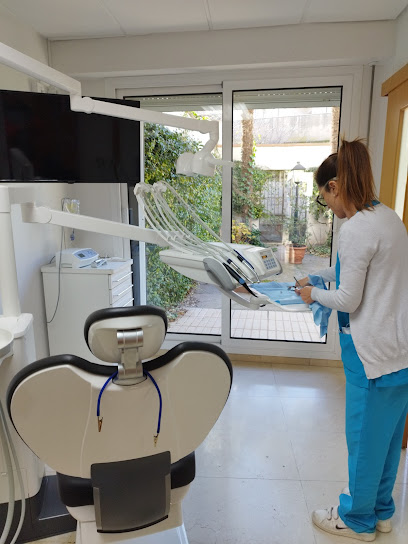 Tamarite de Litera - CLINICA DENTAL M. ANGELES MAIRAL NUENO - Centro Dental