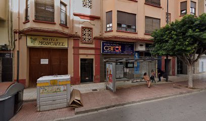 Castelló de la Plana - CLINICA DENTAL MANUEL CAROT FABREGAT - Centro Dental
