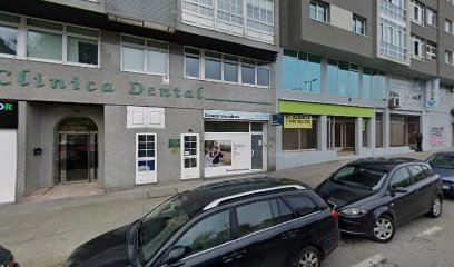 Vigo - CLINICA DENTAL MARIA DEL CARMEN FERNANDEZ VAZQUEZ - Centro Dental