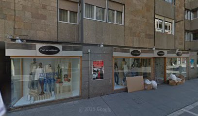 Zamora - CLINICA DENTAL MARIA GIMENA BERGAMASCO CUEVAS - Centro Dental