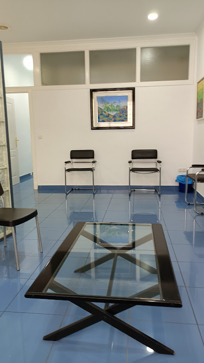 Redován - CLINICA DENTAL MIGUEL TRISTAN MARTINEZ GIJON - Centro Dental