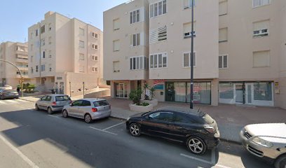 Santa Eulària des Riu - CLINICA DENTAL PUIG D´EN VALLS - Centro Dental