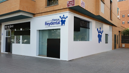 Córdoba - CLINICA DENTAL REYDENTAL, S.L. - Centro Dental