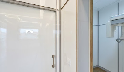 Arteixo - CLINICA DENTAL SABELA SOLLA FONTAN - Centro Dental
