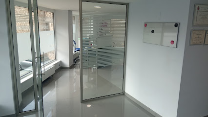 Cabezón de la Sal - CLINICA DENTAL SANCHEZ ARIAS - Centro Dental