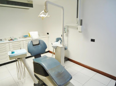 A Coruña - CLINICA DENTAL SANCHEZ LOUZAO - Centro Dental