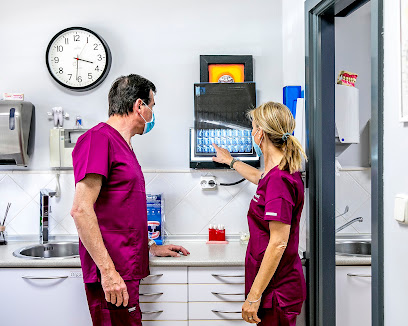 Alcorcón - CLINICA DENTAL URADENT, S.L. - Centro Dental