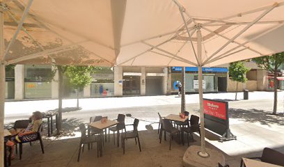 Cáceres - CLINICA DENTAL VERENA KIRSTIN THAMS BANDOT - Centro Dental