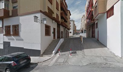 Alhama de Granada - CLINICA DENTAL VIVIANA AGUERRE - Centro Dental