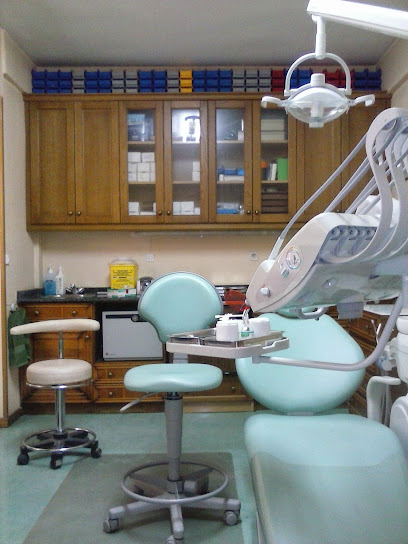 Valladolid - CLINICA DE ORTODONCIA DE D. ERNESTO RODRIGUEZ-MONSALVE PASTOR - Centro Dental
