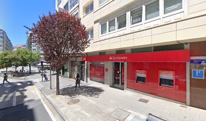 Santiago de Compostela - CLINICA DE ORTODONCIA ESPECIALIZADA MONICA SUQUIA ALTOLAGUIRRRE - Centro Dental