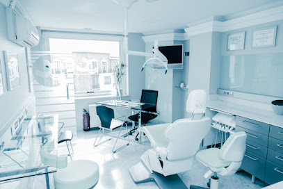 Valladolid - CLINICA DR. CLAVERO ZOREDA - Centro Dental