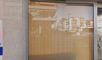 Benidorm - CLINICA DR. MARCELO H. ARRIBAS CUTROPIA - Centro Dental