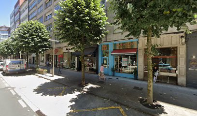 Santiago de Compostela - CLINICA FACAL ODONTOLOGIA INFANTIL - Centro Dental