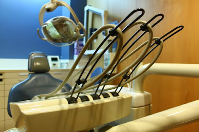 Sant Boi de Llobregat - CLINICA ODONTOLOGICA DR. TRAVERIA - Centro Dental