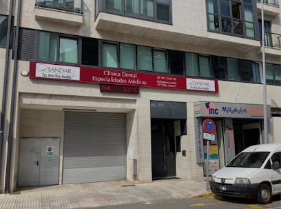 Ames - CLINICA SANDAR - Centro Dental