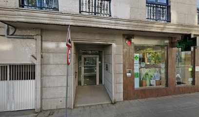 Carballo - CLINICA VICTOR FROJAN - Centro Dental
