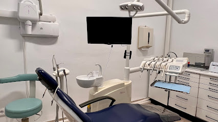 Es Castell - CONSULTA DENTAL ES CASTELL - Centro Dental