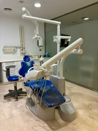 Badalona - DENTAL BLESS - Centro Dental
