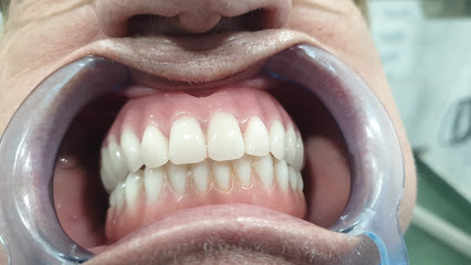 Cornellà de Llobregat - DENTAL CLINIC DENCOR - Centro Dental