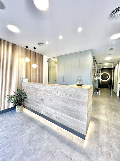 L' Hospitalet de Llobregat - DENTAL STUDIO - Centro Dental