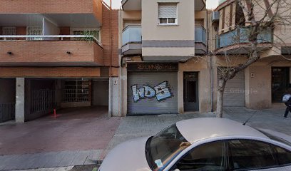 Esplugues de Llobregat - DENTAL TECNIC ESPLUGUES, SLPU - Centro Dental