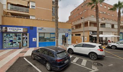Roquetas de Mar - DIANA MONTAGUT DE HARO - Centro Dental