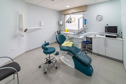 Córdoba - DOCTORAS LOPEZ GONZALEZ, SL - Centro Dental