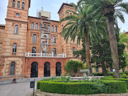 Granada - FACULTAD DE ODONTOLOGIA UNIVERSIDAD DE GRANADA - Centro Dental