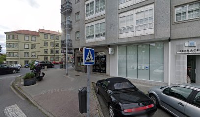 Ferrol - FERRACES, CLINICA DENTAL - Centro Dental