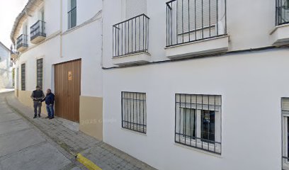 Bujalance - LAURA ESTHER CABRERIZO IZQUIERDO Y JUAN IGNACIO LUNA GOMEZ - Centro Dental