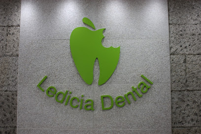 Santiago de Compostela - LEDICIA DENTAL - Centro Dental