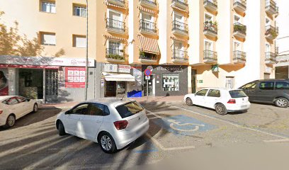 Loja - LOZANO ARCO, JOSE ANTONIO - Centro Dental