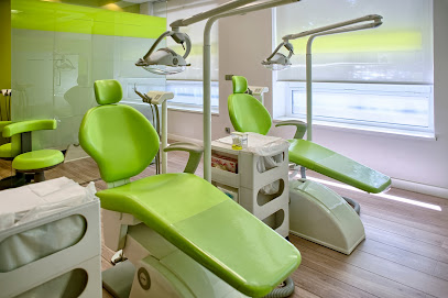 Zaragoza - MARIA LAURA SOLANS DIAZ DE LARA - Centro Dental