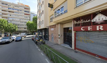 Jaén - MARTOS LARA, JUAN - Centro Dental