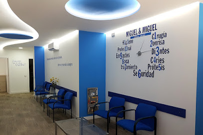 Perales de Tajuña - MIGUEL MIGUEL DE LA CRUZ - Centro Dental