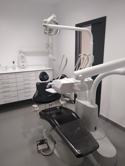 Santiago de Compostela - ORAL GROUP SANTA MARTA - Centro Dental