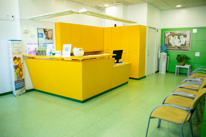 Girona - ORTHODONTIC CENTERS OF AMERICA EUROPE, S.A. - Centro Dental