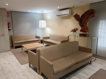 Castilleja de la Cuesta - PEREZ JIMENEZ, JOSE - Centro Dental