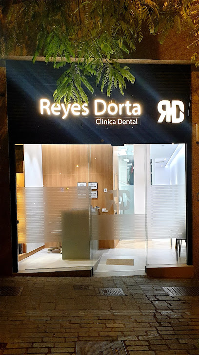 Santa Cruz de Tenerife - REYES DORTA CLINICA DENTAL - Centro Dental