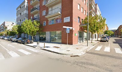Tortosa - SOMRIURES CLINICA DENTAL - Centro Dental