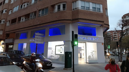 Albacete - VITALDENT MENENDEZ PIDAL - Centro Dental