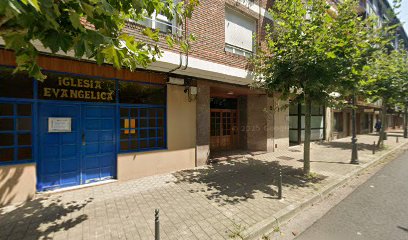 Irun - CLINICA DENTAL Mª ELENA MANTEROLA ZABALA - Centro Dental