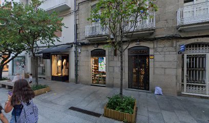 Ourense - CONSULTA DENTAL Mª SOL SUAREZ GONZALEZ - Centro Dental