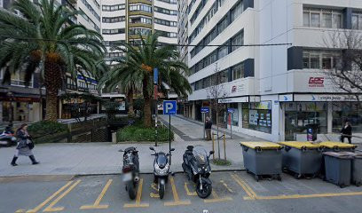 A Coruña - CENTRO DE FISIOTERAPIA ANDRES LLAMAS ESTEVEZ